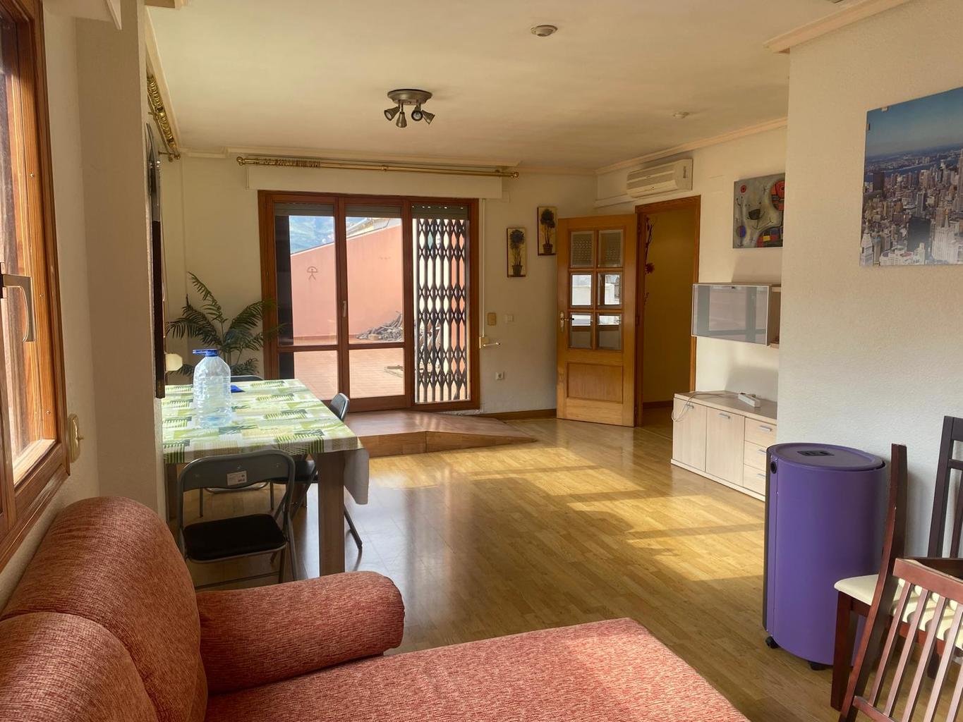 Flat with garage and storage room in Alcoy — image 3